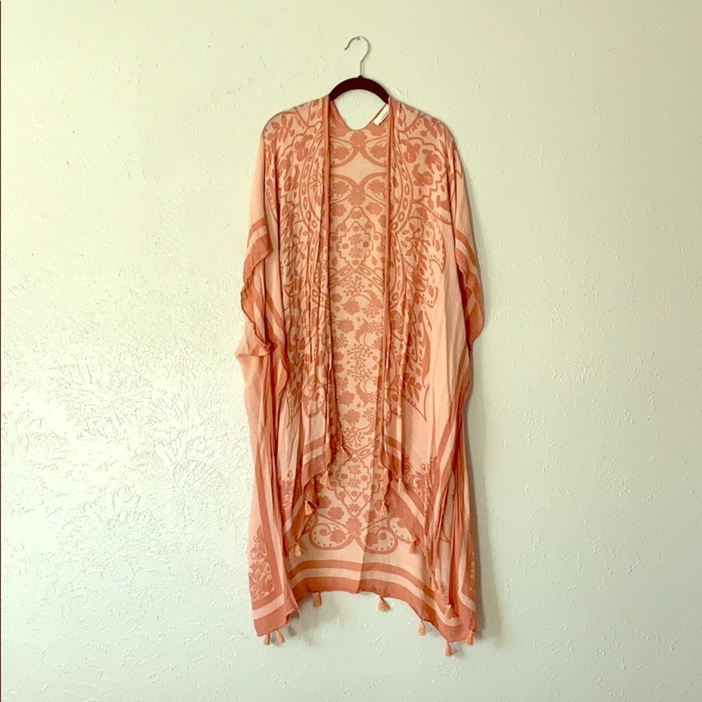 Shiraleah Chicago Long Kimono in Blush